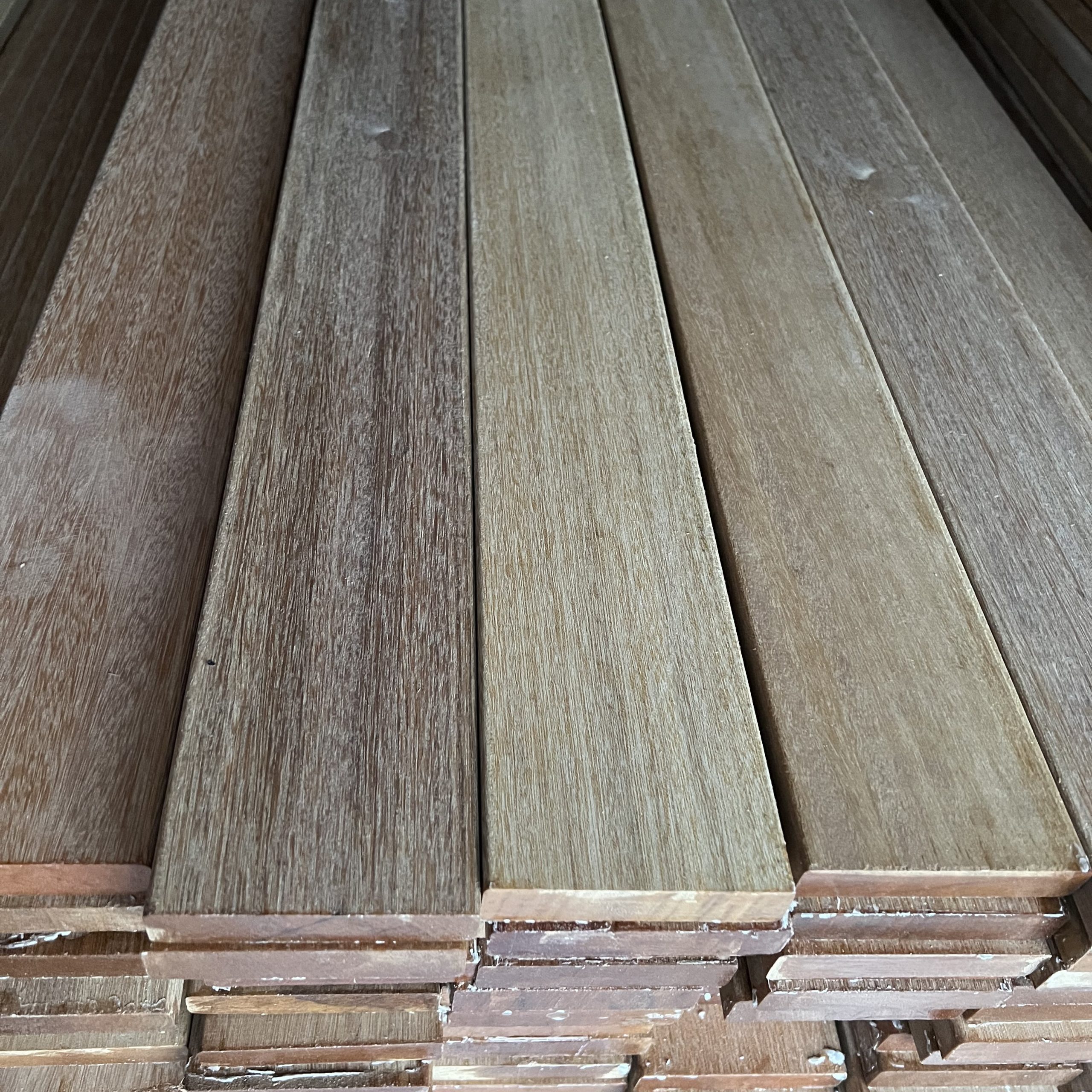 Bangkirai Glattkantbretter 4