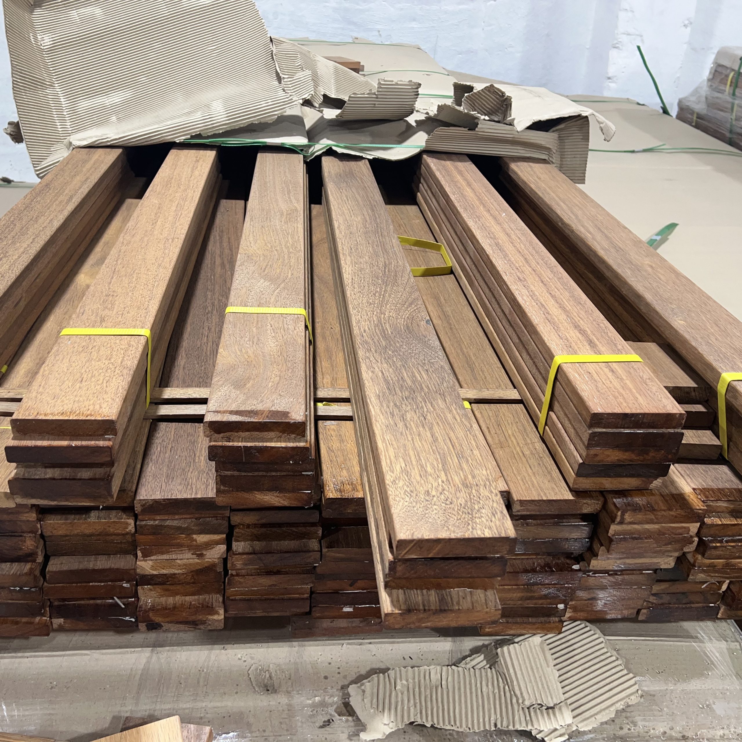 Merbau Glattkantbretter 2