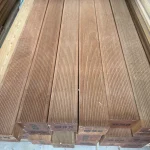 Konstruktionsholz Bangkirai Pfosten 90 x 90 mm A Sortierung – Bild 2